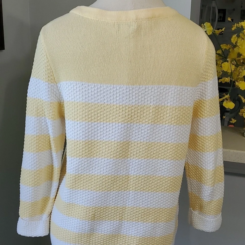 CROFT & BARROW, lightweight 100% cotton yellow and white sweater. - Picture 8 of 12